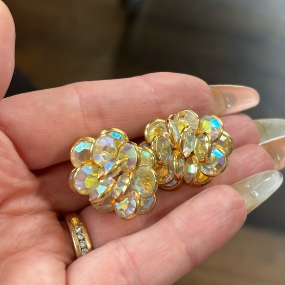 CRYSTAL SPARKLY OPALASCANT BEZEL SET CLIP BACK EARRINGS - Picture 2 of 5